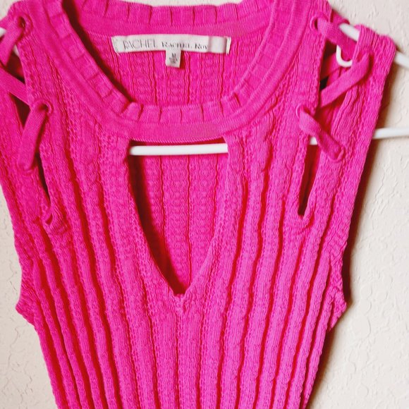 Rachel Roy pink stretchy sleeveless Vibrant Pink. Form fitting. Size medium. - Picture 8 of 12